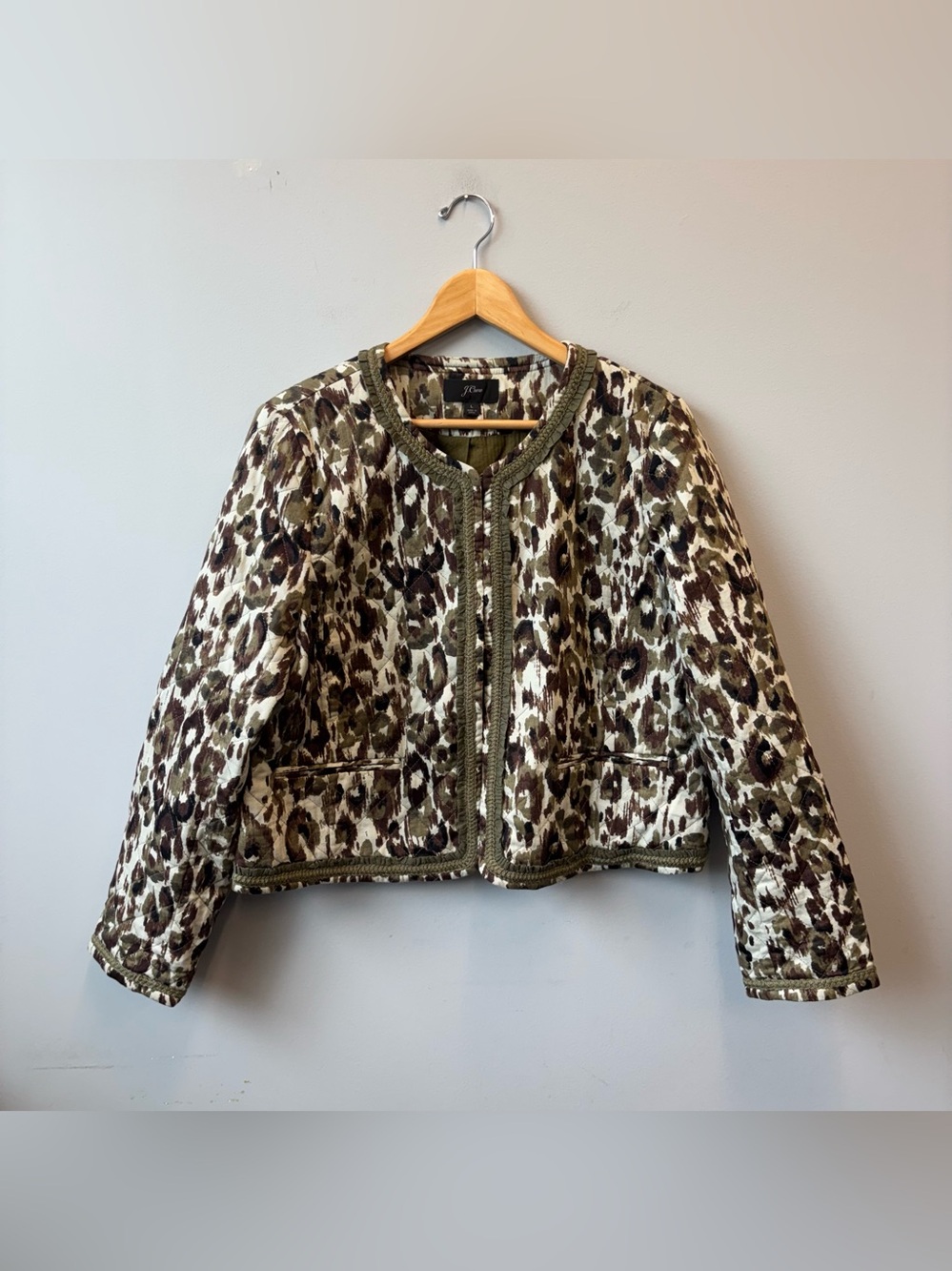 J Crew Quilted Lady Jacket Autumn Cheetah Size large‎